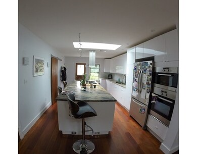 175 Babcock St unit 3, Brookline, MA 02446 - photo 2