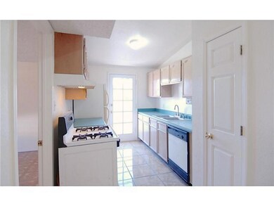 1031 Green Lilac Cir, El Paso, TX 79915 - photo 5