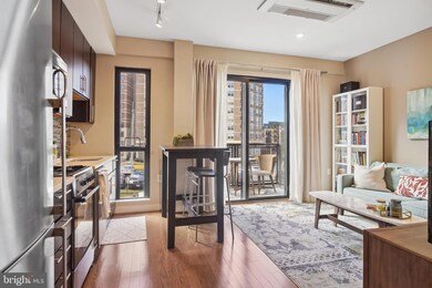 Octave 1320 unit 205, Silver Spring, MD 20910 - photo 5