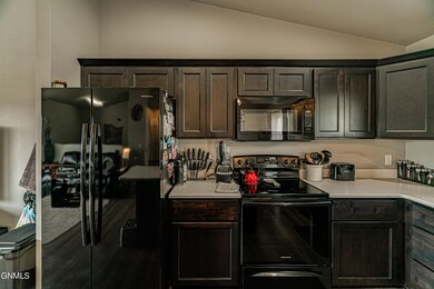 733WalterWay_00004