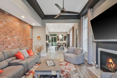 208 Belmont Cir, Yaphank, NY 11980 - photo 4