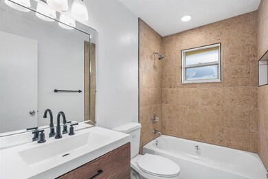 2043 SW Hampshire Ln, Port Saint Lucie, FL 34953 - photo 6