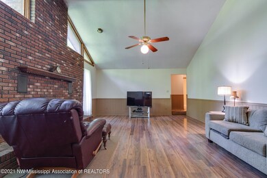 2188 Scenic View Drive-35