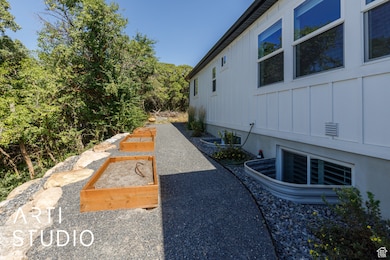 1302 Sunset Ct, Ogden, UT 84403 - photo 7