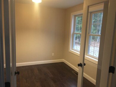 36 Laredo Ln unit 7, Rochester, NH 03868 - photo 4