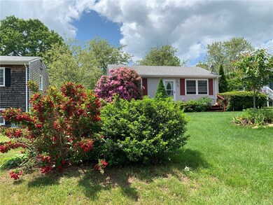 86 Hemlock Rd, Wakefield, RI 02879 - photo 3