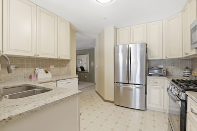 13825 S Balsam Ln unit D, Plainfield, IL 60544 - photo 4