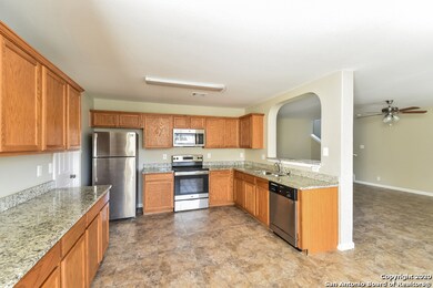 4026 Bear Oak Path, San Antonio, TX 78223 - photo 7