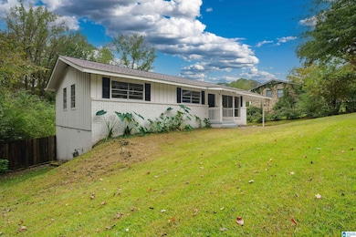 8211 Baker Ave, Leeds, AL 35094 - photo 3