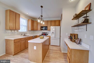 21556 Bankbarn Terrace, Broadlands, VA 20148 - photo 3