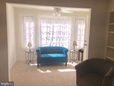 9220C Cardinal Forest Ln unit C, Lorton, VA 22079 - photo 4