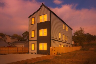 2708 Tucker Rd unit A&B, Nashville, TN 37218 - photo 3