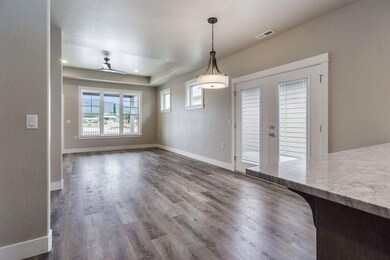 462 Eagle Rock Dr, Central Point, OR 97502 - photo 5