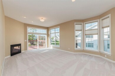 Living Room with gas fireplace, 10' ceilings