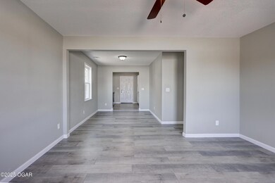 1828 W 4th St, Joplin, MO 64801 - photo 4