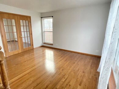 1814 Van Dyke Ln unit 1, Carpentersville, IL 60110 - photo 3