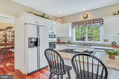 2908 Chiselford Dr, Reading, PA 19608 - photo 5