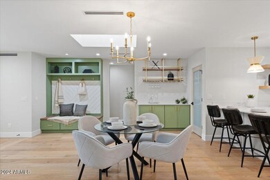 07-Dining Room