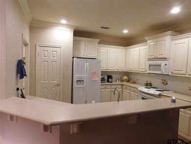 5819 5819 Cross Creek Cir, Tyler, TX 75703 - photo 7