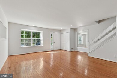 202 Coventry Pointe Ln, Pottstown, PA 19465 - photo 5