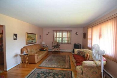 332 Nicholson Rd, Mount Ephraim, NJ 08059 - photo 6