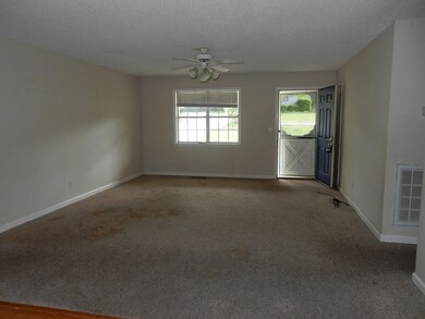 607 Cherokee Trail NW, Dalton, GA 30721 - photo 4