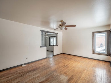 6420 W 85th Place, Burbank, IL 60459 - photo 3