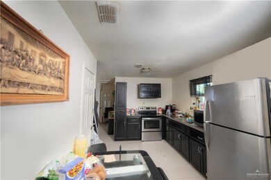 1108 Champion Dr, Donna, TX 78537 - photo 5