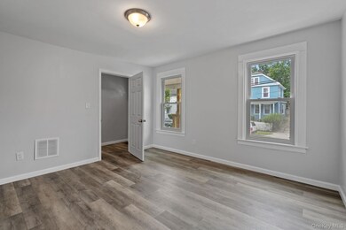 21 Lent St unit 1, Poughkeepsie, NY 12601 - photo 5