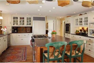 21 Colchester Rd, Weston, MA 02493 - photo 2