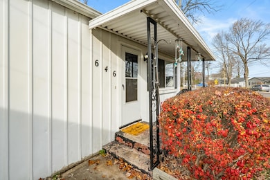 646 S Shore Dr, Portage, MI 49002 - photo 2