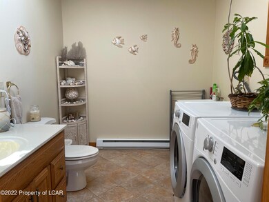 616 S Main Rd, Mountain Top, PA 18707 - photo 6