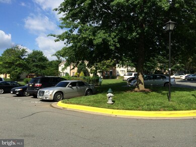 12519 Coral Grove Place, Germantown, MD 20874 - photo 3