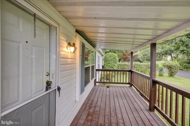 2426 Downing St, Reading, PA 19605 - photo 4