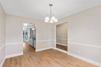 9742 Rambling Trail, Houston, TX 77089 - photo 7