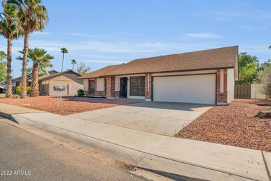 27-web-or-mls-1311 W Temple St-2