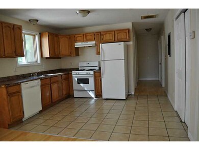 127 Burnett St, Providence, RI 02907 - photo 7