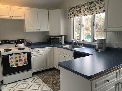 54 Mckinley Rd unit 2, Laconia, NH 03246 - photo 5