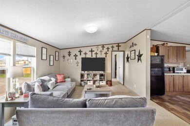 8416 County Road 1010, Joshua, TX 76058 - photo 6