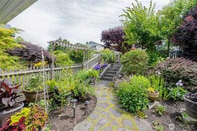 618 12th St, Bellingham, WA 98225 - photo 5