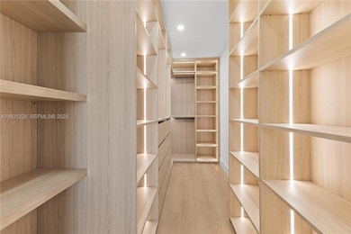 16859 Crestview Ln, Weston, FL 33326 - photo 5