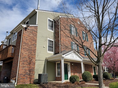 12629 Kempston Ln unit 15-15, Woodbridge, VA 22192 - photo 2