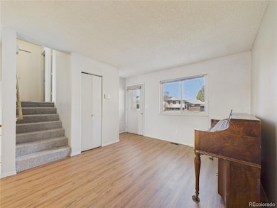 1740 S Ouray Ct, Aurora, CO 80017 - photo 4