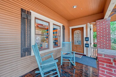 944 Redan St, Houston, TX 77009 - photo 3