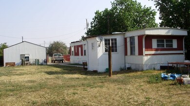 garage/shop / mobile home on 75x187 lot