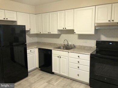 32 Castlebar Ct, Lutherville Timonium, MD 21093 - photo 2