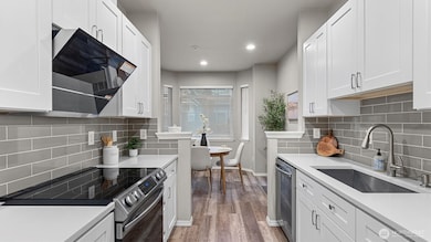 18010 NE 94th Ct unit 2, Redmond, WA 98052 - photo 7