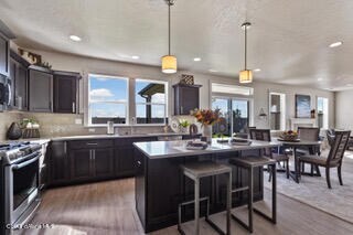 thumbnail_Waterbrook Kitchen with Bartop