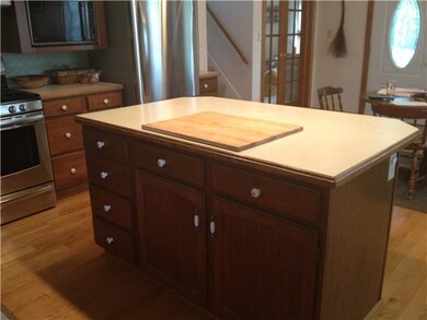 Kitchen. The large island in the kitchen offers ad