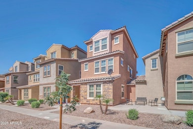 2118 N 77th-3